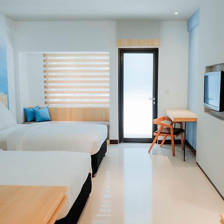 קוטה לומבוק Bloo Bali Hotel מראה חיצוני תמונה