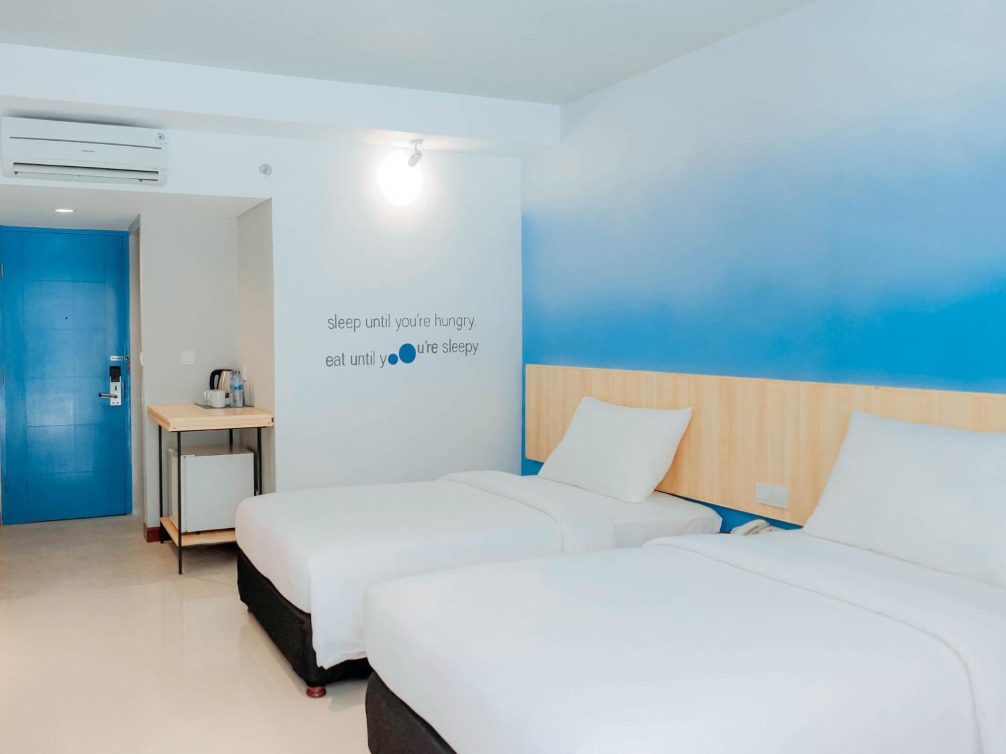 קוטה לומבוק Bloo Bali Hotel מראה חיצוני תמונה